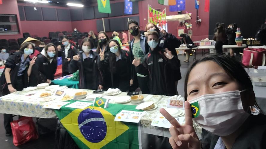 Juliana Lisa Nishitani, de Quatiguá, foi para a Nova Zelândia no segundo semestre de 2022.