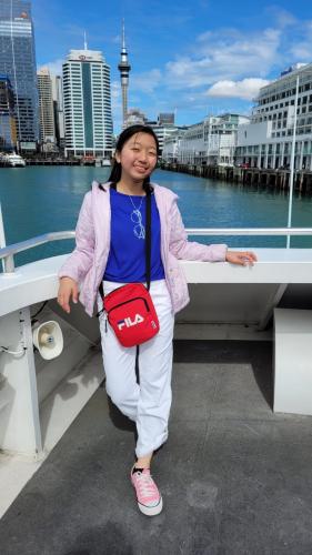 Juliana Lisa Nishitani, de Quatiguá, foi para a Nova Zelândia no segundo semestre de 2022.